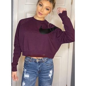 @nike Cropped sweatshirt💜